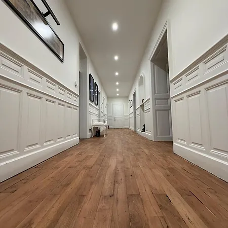 Apartament Large Beautiful In The Heart Of Aurillac