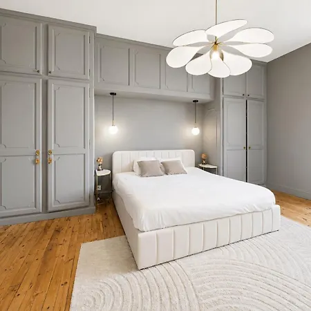 Apartment Large Beautiful In The Heart Of *